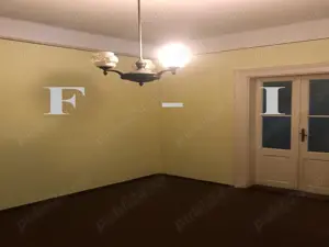 Apartament 2 camere Central la Casa - imagine 3