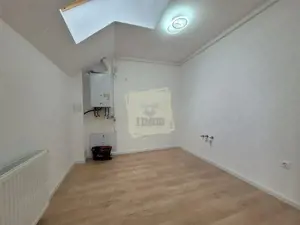 Apartament la cheie pe 2 niveluri 67 mp 2 camere 2 bai balcon Ciresica - imagine 6