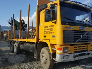 Camion forestier Volvo