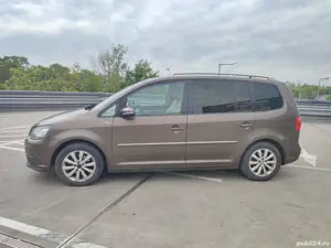 Volkswagen Touran 1.6 TDI DSG Highline  - imagine 4