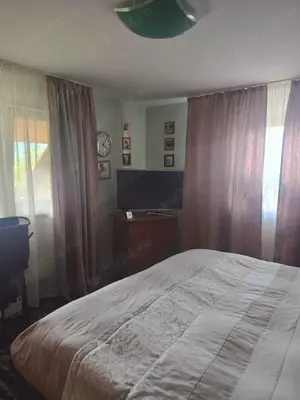 Doua Case  Zona Racovița   Aproape de Nodul Rutier   - imagine 12