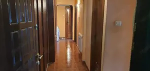 Decomandat cu 2 b #259;i, mobilat  #537;i utilat - imagine 7