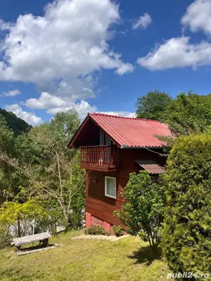 Vand cabana casa de vacanta