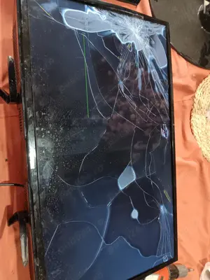 Dezmembrez tv Dyon enter 32 pro-v2 - imagine 3