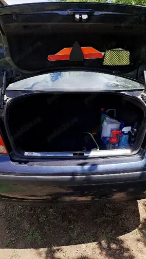 Volkswagen Bora - imagine 8