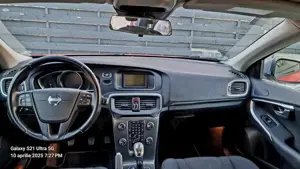 Volvo V40 - Fab - 2013 , 1,6 D2 You ! diesel - 115 cp - Euro 5 - inscrisa pe Romania . - imagine 7