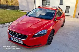 Volvo V40 - Fab - 2013 , 1,6 D2 You ! diesel - 115 cp - Euro 5 - inscrisa pe Romania .