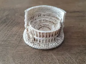 Miniatură Colosseum din Roma | Decoratie perfecta din Italia