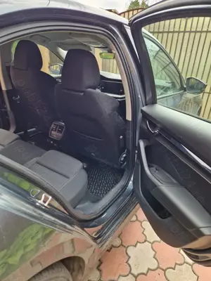 Skoda Octavia 2.0 TDI 115CP - imagine 9