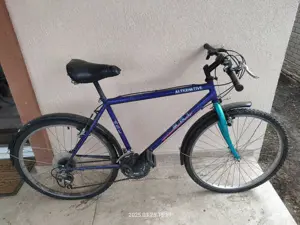 Bicicleta MGI Alternative marime medie 48 cm 18 viteze roti 26 inch