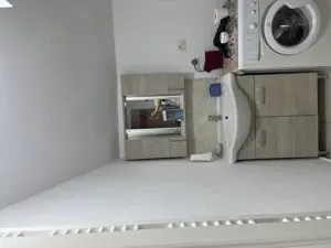 Închiriez garsonieră în regim hotelier