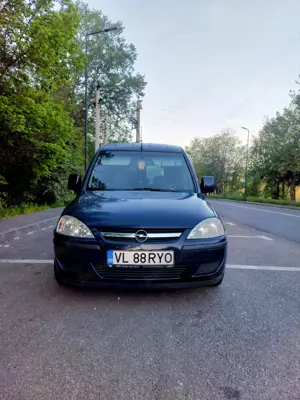 Opel combo 1.6 benzina