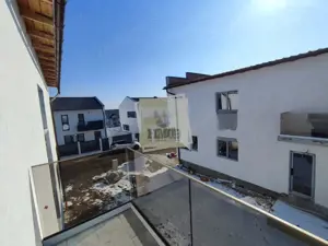 Casa intabulata cu 4 camere 2 bai in zona Calea Cisnadiei - imagine 19