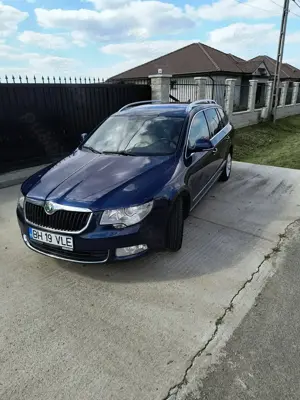 Skoda Superb 2.0TDI  - imagine 3