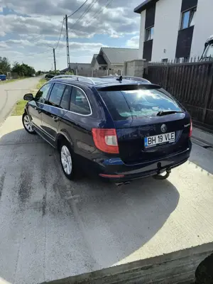 Skoda Superb 2.0TDI  - imagine 4