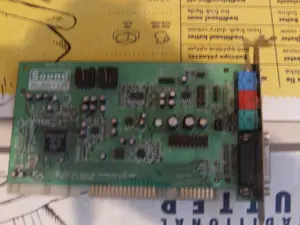 placa de sunet Vibra16XV pe slot ISA Creative model CT4170 