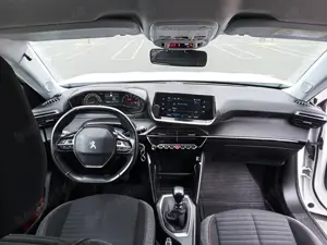 PEUGEOT 2008 * 1.5 Hdi * 2020 * Tva deductibil ! - imagine 8