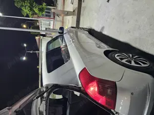 Suzuki swift   1.3 benzina pe lanț, sport - imagine 4