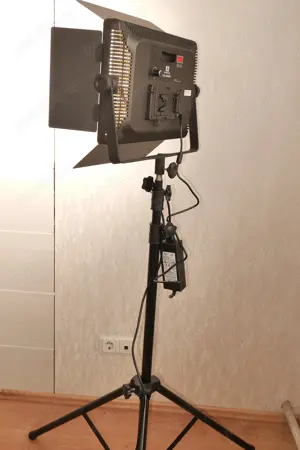 se vinde set doua Led Panel NanGuang profesionale - imagine 3