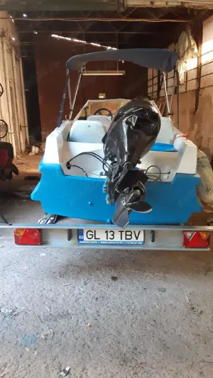 Vand barca cu motor 20HP din fibra - imagine 2