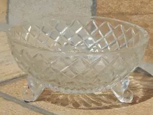 Fructiera din sticla cristal cu 3 picioare veche diam total 16 cm - imagine 5