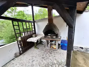 Vila de vânzare în Lepșa   Refugiul tău din inima Munților Vrancei - imagine 11