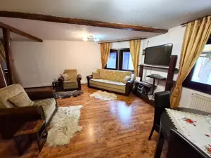 Vila de vânzare în Lepșa   Refugiul tău din inima Munților Vrancei - imagine 8