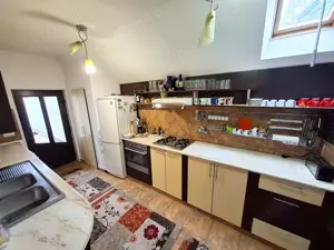 Vila de vânzare în Lepșa   Refugiul tău din inima Munților Vrancei - imagine 15