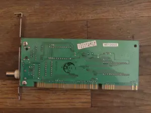  placa retea pe slot ISA UMC9008F cu Ethernet si BNC - imagine 2