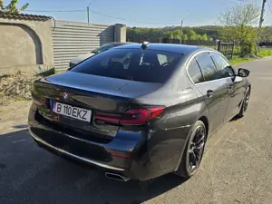BMW Seria 5 530d Sedan xDrive Automata,Mild Hibrid,3.0 L Diesel 286 CP - imagine 3