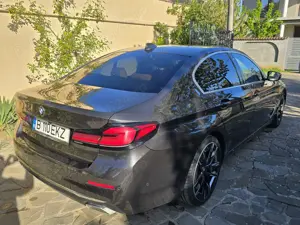BMW Seria 5 530d Sedan xDrive Automata,Mild Hibrid,3.0 L Diesel 286 CP - imagine 10