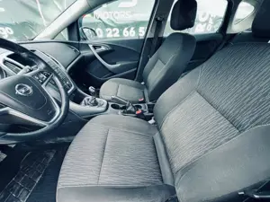 Vand Opel Astra J Facelit 1.7 CDTI 2013 stare foarte buna urgent - imagine 8