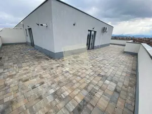Penthouse de lux cu 3 camere si terasa in zona Kogalniceanu - imagine 6