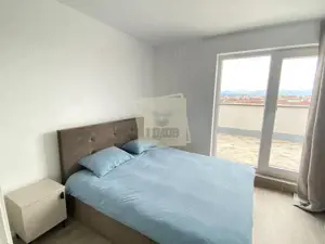 Penthouse de lux cu 3 camere si terasa in zona Kogalniceanu - imagine 12