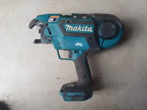 Masina de legat fier makita dtr 180