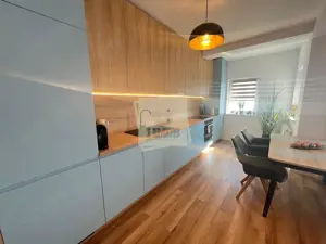 Apartament modern 3 camere 2 balcoane si parcare zona Triajului - imagine 5