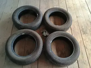 4 Cauciucuri de vara de LOGAN Good Year  185 /65/15 toate 150 ron - imagine 2