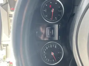 Vând Mercedes c180 an 2016 - imagine 3