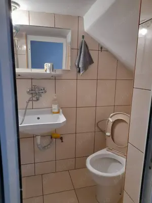 Închiriez apartament cu o cameră  - imagine 2