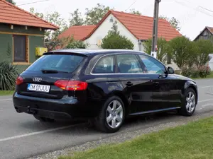 Se vinde Audi A4 B8  2.0 TDI - imagine 4