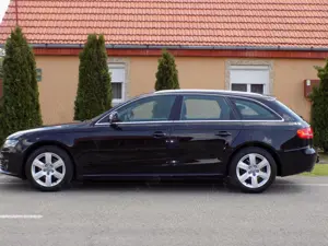 Se vinde Audi A4 B8  2.0 TDI - imagine 2