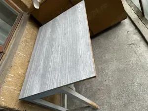 masa-retractabilă balcon,dimensiuni:lungime 105 cm;latime-75 cm(stransa 45 cm) - imagine 3