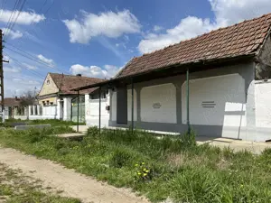 Teren Intravilan, Casa + Gradina, 2000 mp - Cheresig, Comuna Toboliu