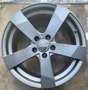 Jante aliaj 17 zoll marca Dezent, gama Volvo, cu senzori de presiune montati. - imagine 4