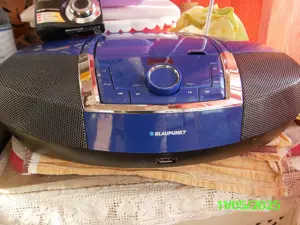 Radio CD Mp3 Blaupunkt,aparat Foto video Kodak C913 si Minitelefon - imagine 2