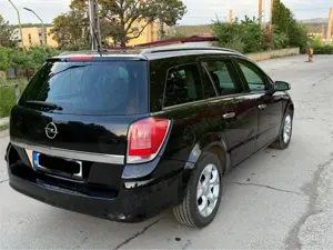 Opel Astra H 1.9 150cp, pachet chrome - imagine 2