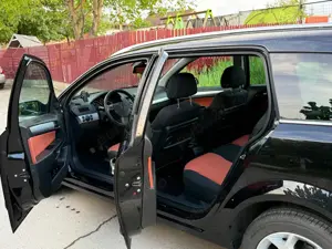 Opel Astra H 1.9 150cp, pachet chrome - imagine 3