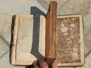 Carte Histoire Naturelle publicata 1767 transformata caseta depozitare