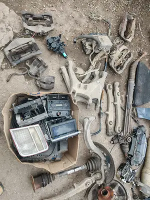 Dezmembrez/vand piese audi A8 D3 3.0 tdi - imagine 9