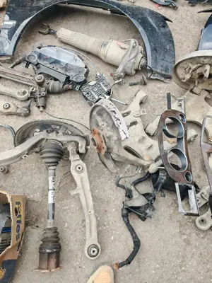 Dezmembrez/vand piese audi A8 D3 3.0 tdi - imagine 8